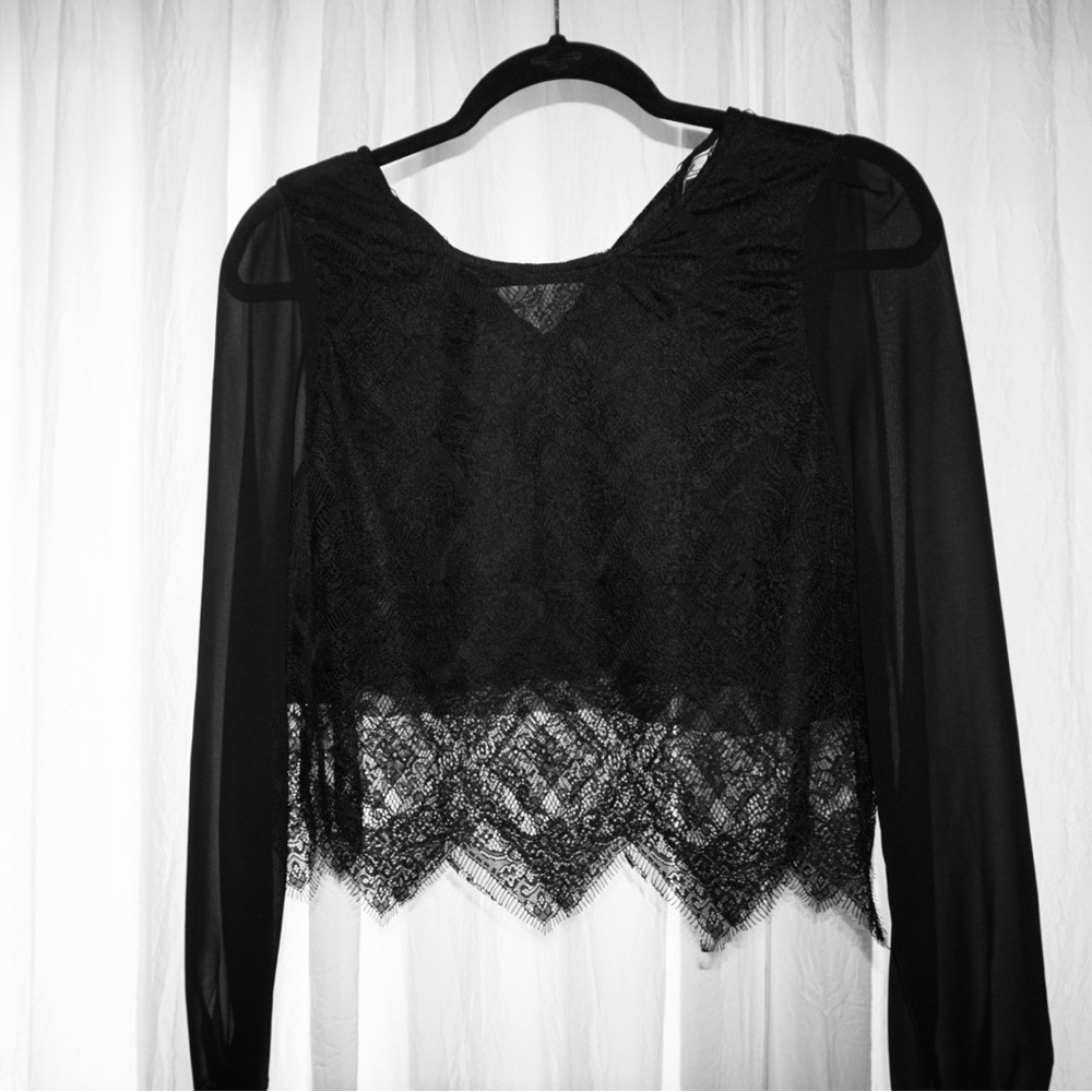 Elegant Black Lace Women's Top